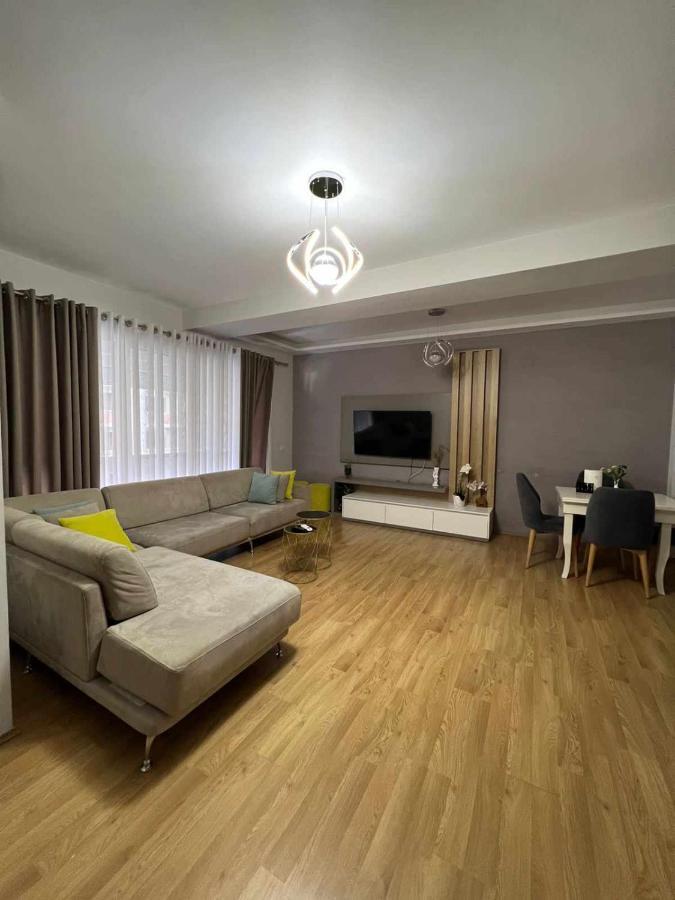 Romina Apartment Berat Eksteriør bilde