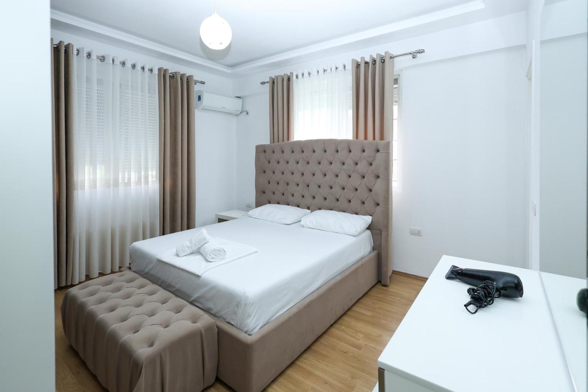 Romina Apartment Berat Eksteriør bilde