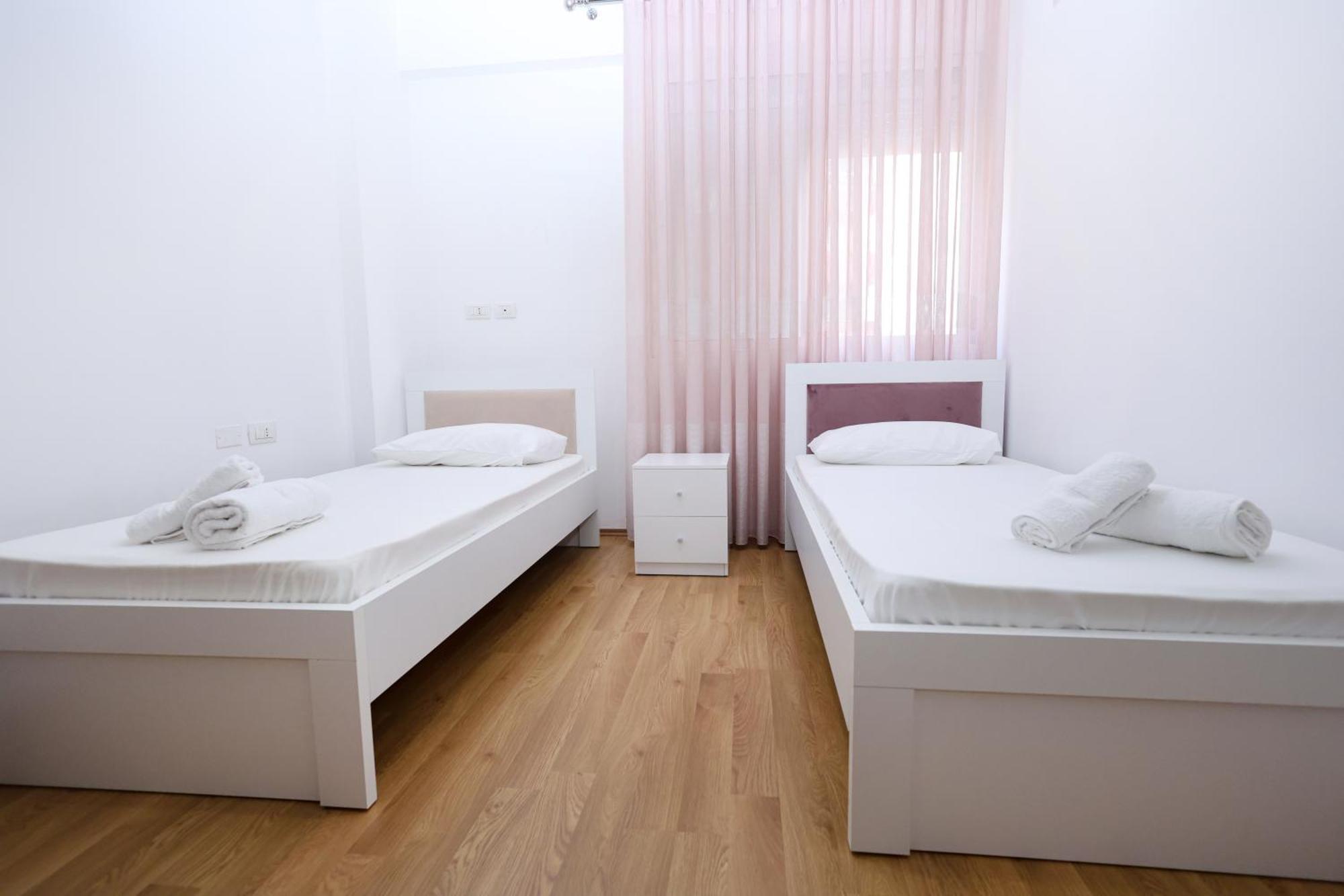Romina Apartment Berat Eksteriør bilde